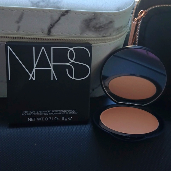 NIB NARS Soft Matte Advanced Perfecting Powder - Offshore - Picture 2 of 7